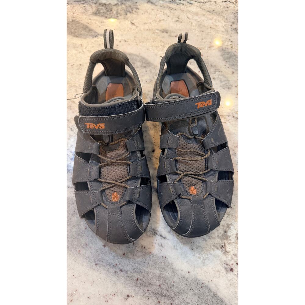 Teva Dozer Close Toed Brown Hiking Sport Fisherman Sandals 8.5